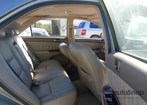 2005 Toyota Camry Xle V6 from USA, damaged, VIN 4T1BF30K85U594746